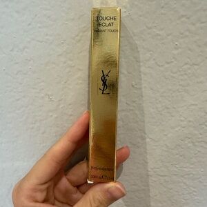 Ysl touche eclat illuminator and corrector